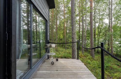 Vaajakoski Wohnung | High-quality suite by the lake