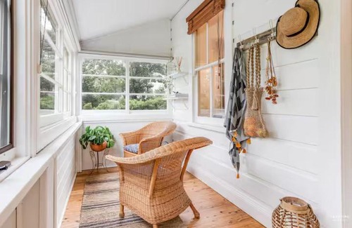 Leura Haus | Highland Cottage- Modern Country Life at Leura