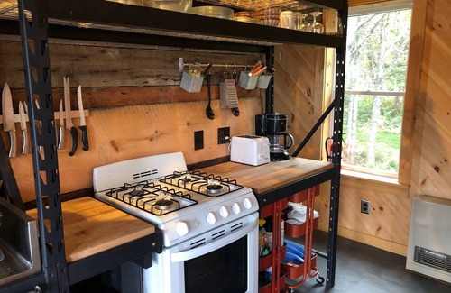 Lubec Hütte | HIGHTIDE! A waterfront downeast retreat adjacent to West Quoddy Head State Park