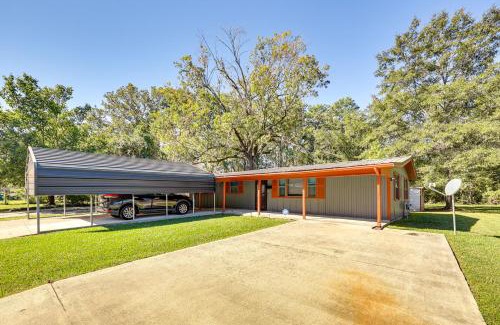 Pine Bluff Haus | Hike, Golf and Fish Pine Bluff Retreat