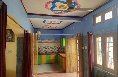 Uttarkashi Haus | Hill View 1BHK in Uttarkashi