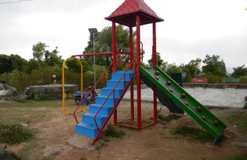 Sidhpur Kabine | Hillock By In Vogue