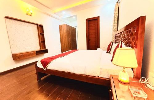 Shyamkhet Haus | HILLS CROWN Key Shree Bhawan