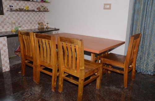 Siddapur Haus | Hills View Stay