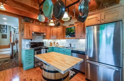 Keene Sonstige | Hillside Farm & Creek - A Bourbon Trail Retreat