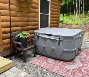 Phillips Haus | Hillside HideAway