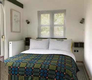 West Pennard Haus | Hillside Nook - Near Glastonbury & Wells