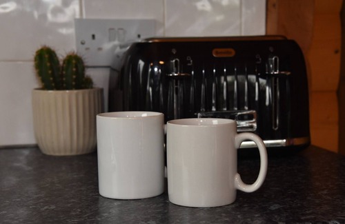 Rhayader Hütte | Hillside View