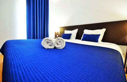 Barcarena Bed & Breakfast | HILLTOP OASIS - Lisboa Oeiras