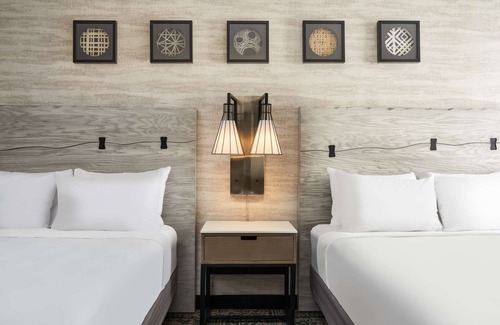 Appleton Hotel | Hilton Appleton Paper Valley