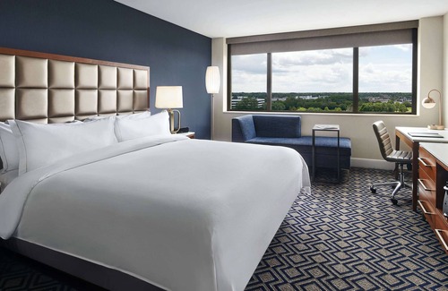 Oak Brook Resort | Hilton Chicago/Oak Brook Hills Resort & Conference Center