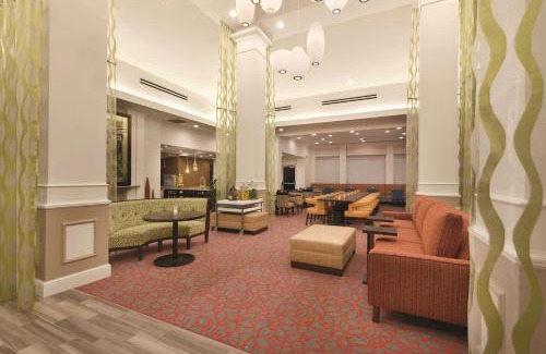 North Canton Hotel | Hilton Garden Inn Akron-Canton Airport
