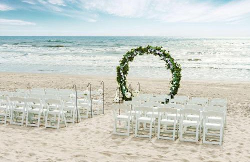 Cocoa Beach Resort | Hilton Garden Inn Cocoa Beach-Oceanfront, FL