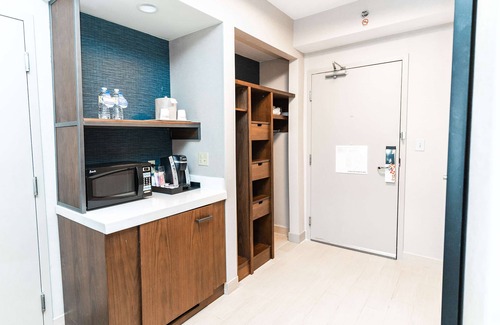 Fairfax Hotel | Hilton Garden Inn Fairfax