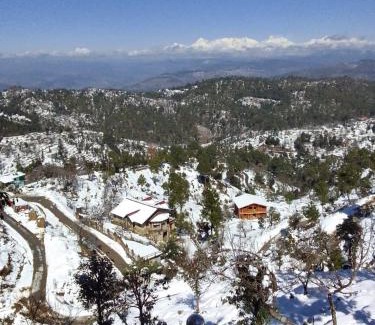 Seetla Haus | Him Monal Homestay