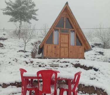 Mohal Skihütte | Hima 360 Vistaview Mountain Cabin, Bhatkanda