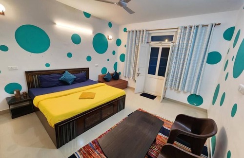 Gunehr Wohnung | Hipostel Bir Deluxe Double Room