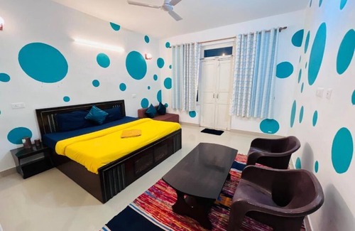 Gunehr Wohnung | Hipostel Bir Deluxe Double Room