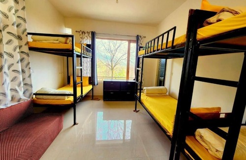 Gunehr Wohnung | Hipostel Bir Dormitory Room