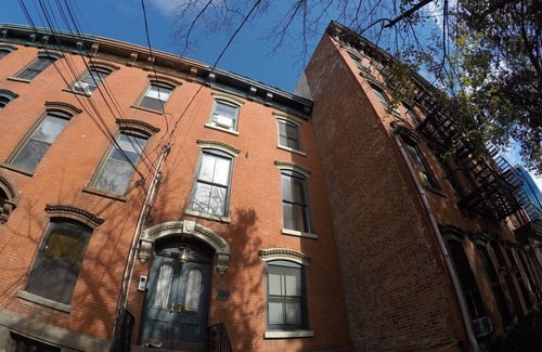 Paulus Hook Wohnung | Eigentumswohnung bei Paulus Hook Brownstone