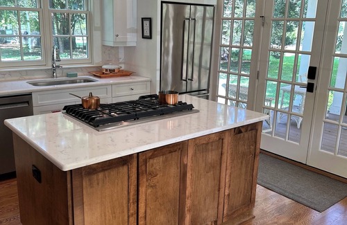 Lexington - Salisbury Haus | Historic 1885 C.A. Snider House