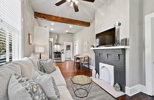 Beauregard Town Historic District Haus | Historic 2BD Home | Minutes From Downtown & LSU