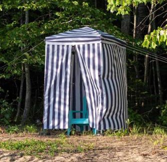 Trout Lake Kabine | Historic Birch Lodge and Motel