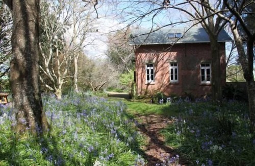 Otaki Hütte | Historischen Backsteinställe