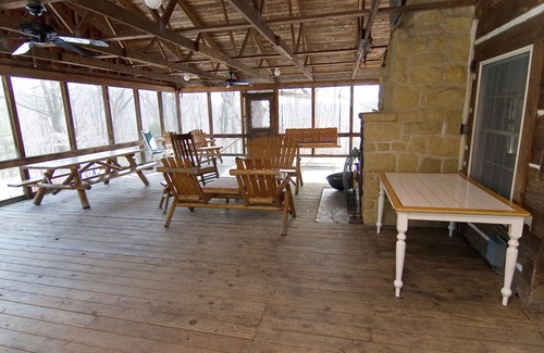 Clendenin Haus | Historic Farm Retreat, perfekt für einen Kurzurlaub