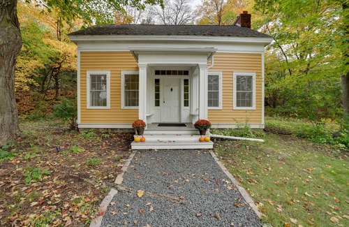 Taylors Falls Haus | Historic Home in Taylors Falls w/ Patio & Fire Pit