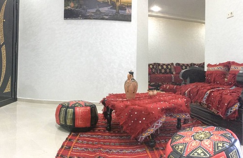 Ville Nouvelle Wohnung | Historic & Quiet Family apartment with 2 BR & 2 WC