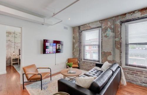 South Main Historic District Wohnung | Historic South Main Gem with Modern updates