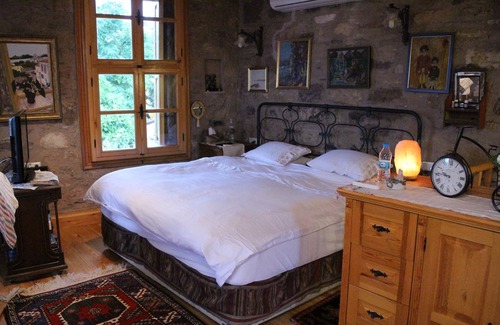 Ayvalik Haus | Historisches Steinhaus mit Garten und Blick in Cunda / Ayvalik