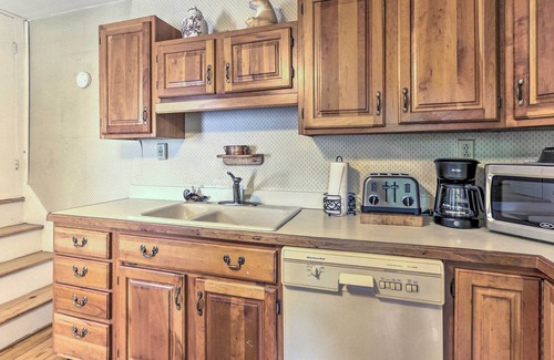 Shepherdstown Haus | NEW! Historic Townhome in Downtown Shepherdstown!