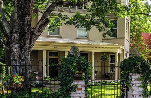 Northside District Haus | Historic Ward House Spacious Downtown Retreat with Charm