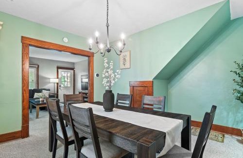 Bedford Haus | Historical District,Fully equipped,3 Beds,Sleeps 6