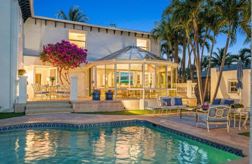 Grandview Heights Haus | Historical Residence Heated Pool Beach Proximity Indigo Key RESlDENCES