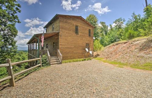 Unaka Haus | Hiwassee Hideaway Cabin with Mountain Views!