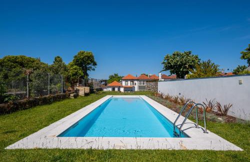 Centro / Baixa Wohnung | HM - Oporto Studio Pool Oasis