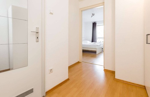 Golzheim Wohnung | D02 helle und freundliche Ferienwohnung für drei in Düsseldorf mit gratis W-LAN und Waschmaschine