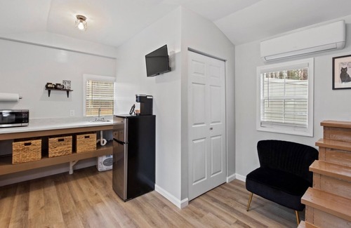 Auburn Kabine | Hocus pocus-Tiny House 9 miles from AUBURN AL & Jordan Hare Stadium