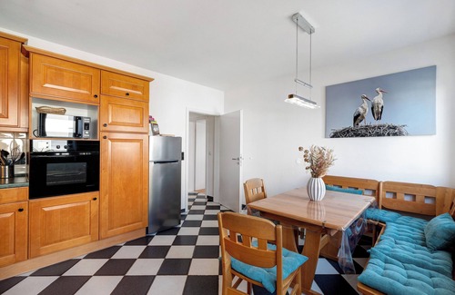 Neustadt-Geinsheim Wohnung | Ferienwohnung 'Am Storchennest' mit Balkon und WLAN