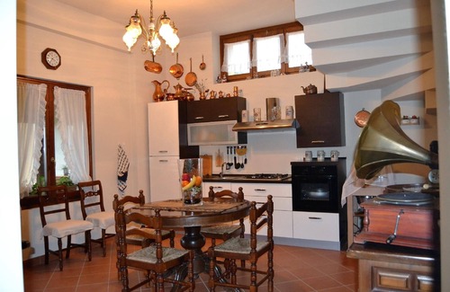 Salo Wohnung | Ferienwohnung Salò für 1 - 5 Personen mit 2 Schlafzimmern - Doppelhaus
