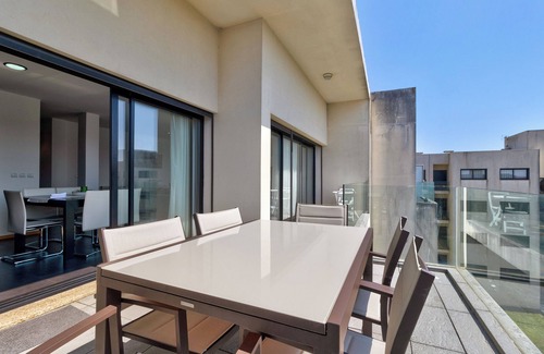 Apulia Wohnung | Ferienwohnung 'Sublime Mundo' mit Gemeinschaftspool, Balkon und WLAN