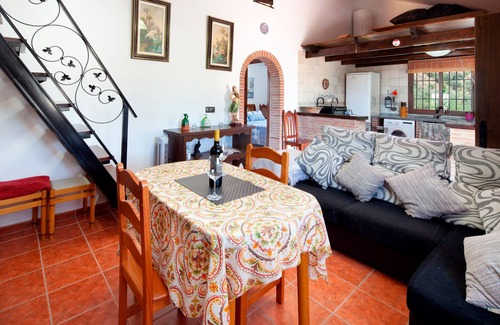 Canillas de Aceituno Haus | Ferienhaus Casita T mit Bergblick, Pool und WLAN