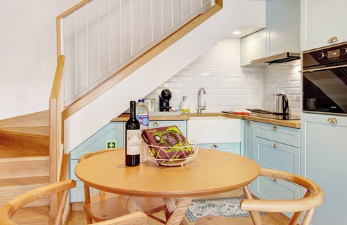 Camara de Lobos Wohnung | Ferienhaus "Casa do Calhau" in Meeresnähe mit privater Terrasse und WLAN