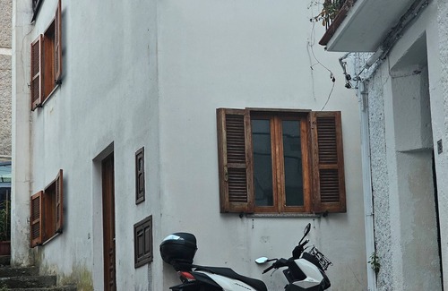 Maratea Haus | Ferienhaus 'Cappuccina' mit Bergblick