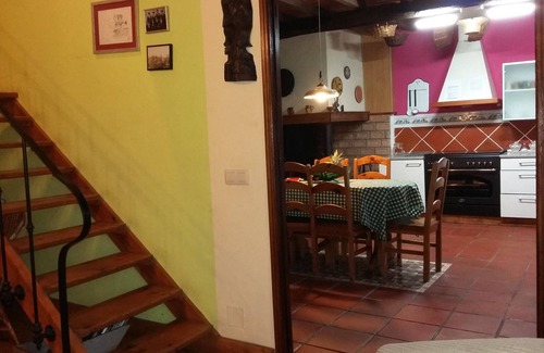 Trazo Haus | Ferienhaus 'Casa De Piñeiro Y Spa Opcional' mit Bergblick, privatem Pool und Wi-Fi