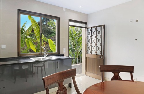 Gaula Haus | Ferienhaus "Casa T2" mit Meerblick, privater Terrasse und WLAN