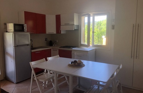 Lacona Haus | Ferienhaus "Villetta Lampone" mit WLAN, Klimaanlage, Garten und Terrasse